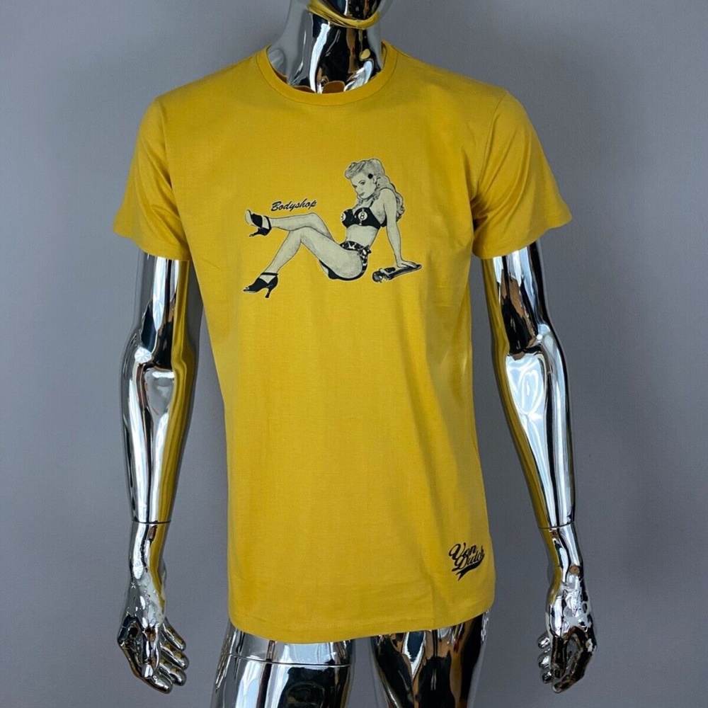 NWOT Von Dutch Graphic T-Shirt Yellow Men Logo Size XX Large